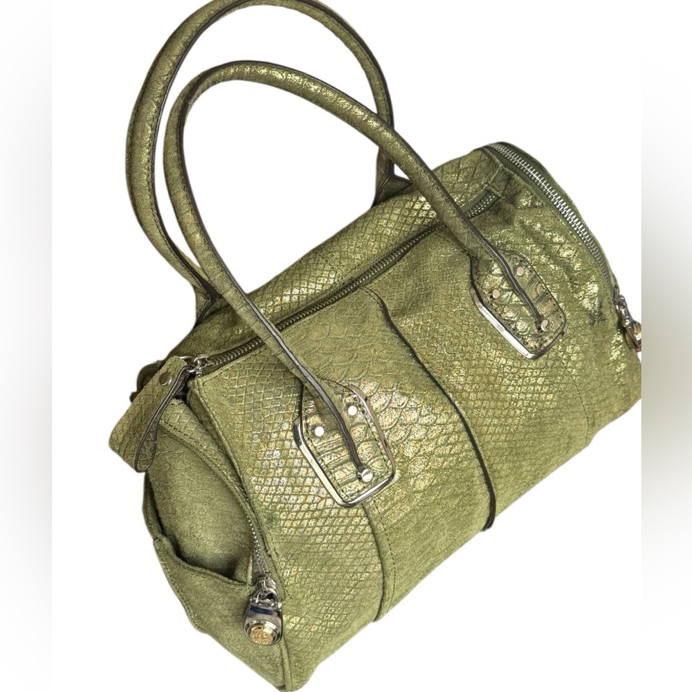 B. Makowsky green leather crocodile embossed barrel bag purse NEW